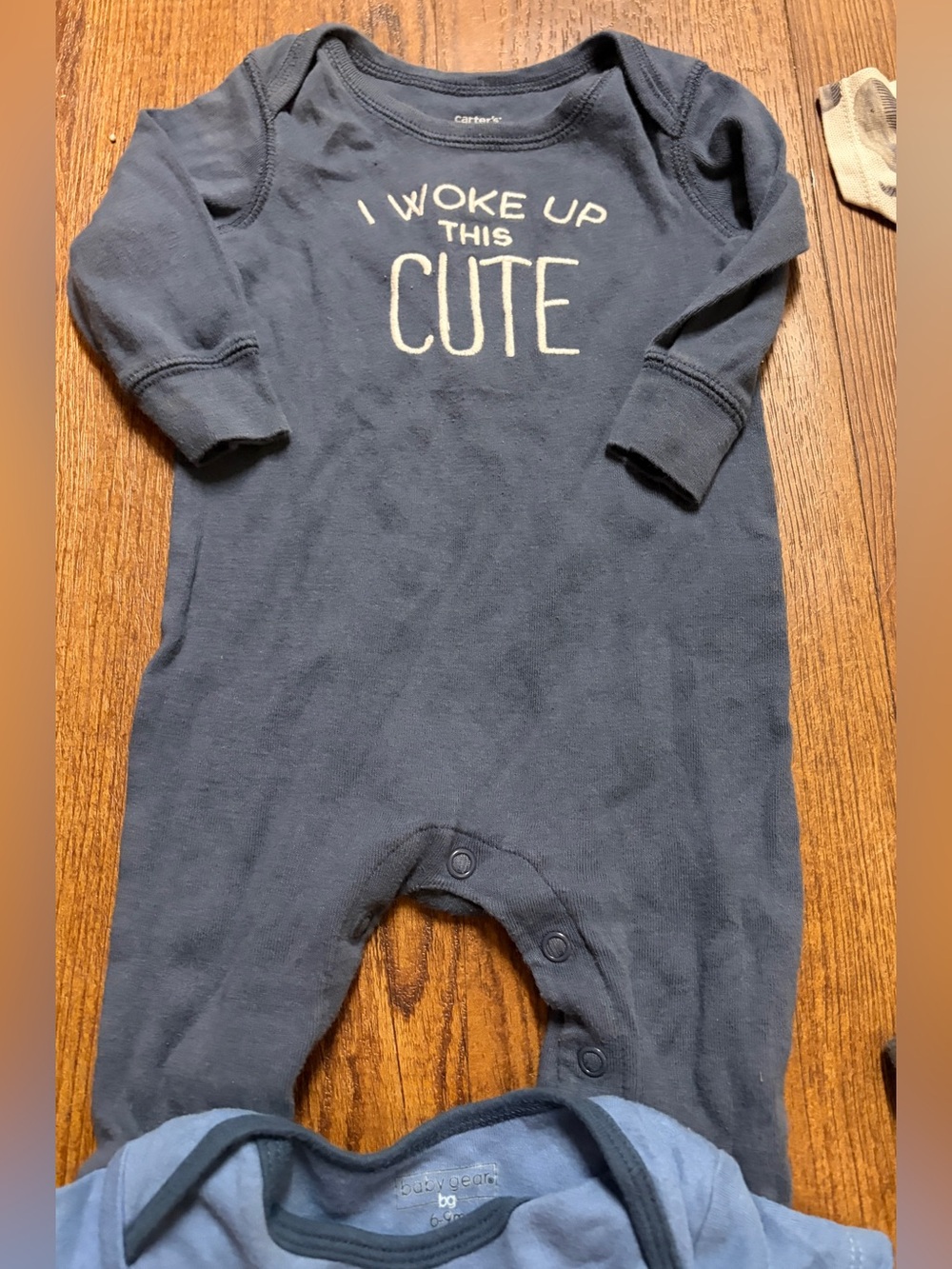 Four Outfits - Picture 4 of 9